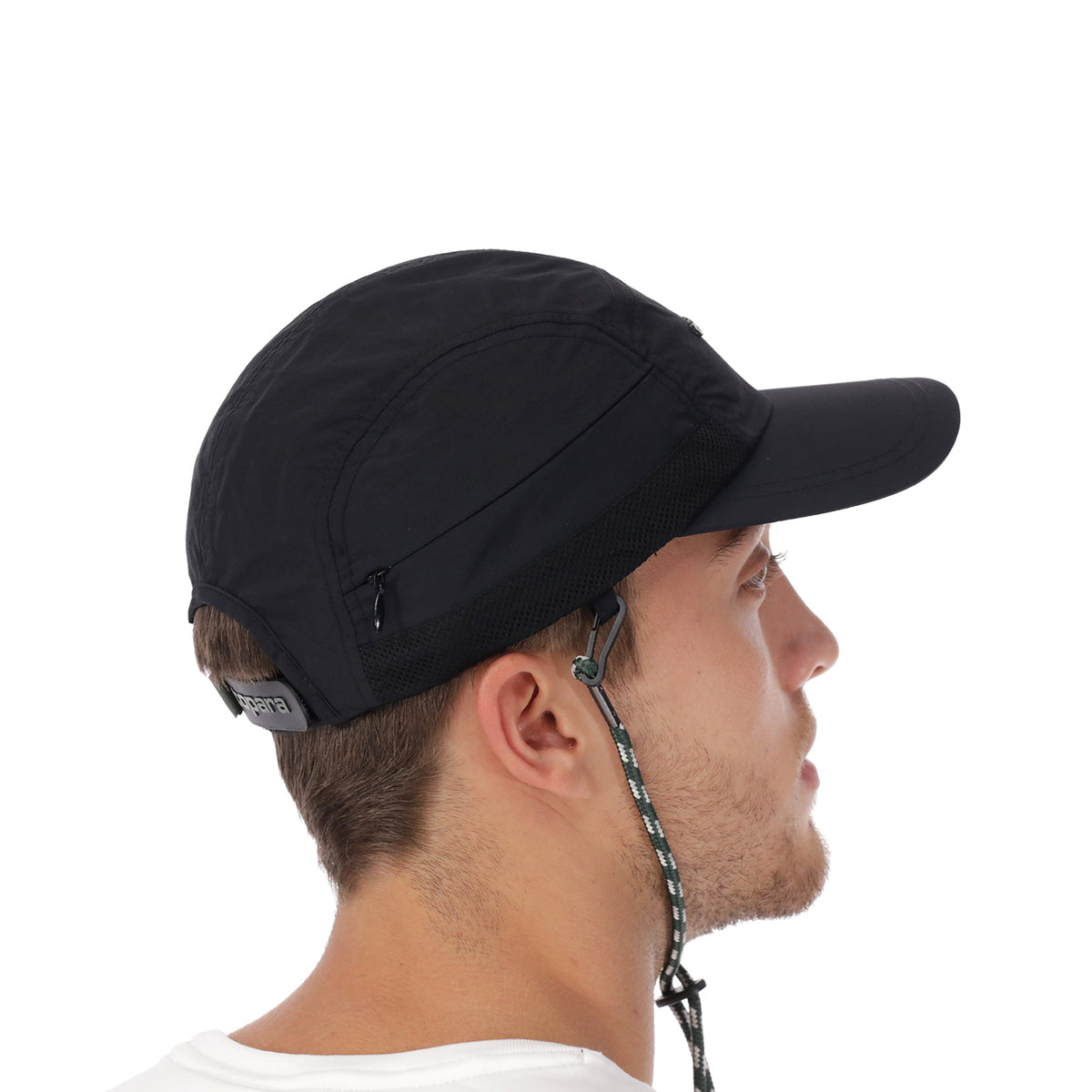Pieza interna removible para cuello protegido