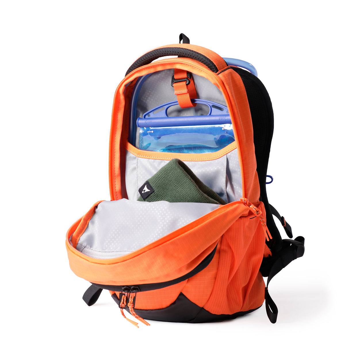 Mochila pequeña compatible con reserva hidratante