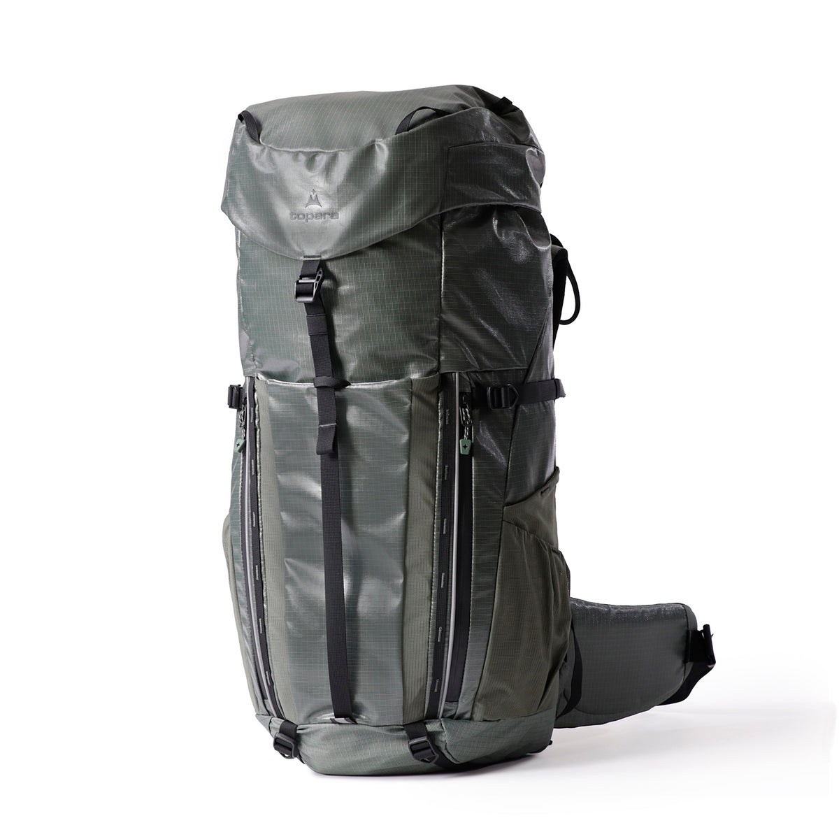 Mochila con compartimiento principal y capota con fuelle